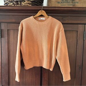 ZARA women’s slightly cropped sweater